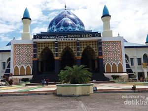 Satu Lagi Pantai yang Cantik di Sulawesi Selatan