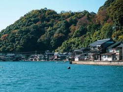 Secantik Ini Desa Nelayan di Jepang