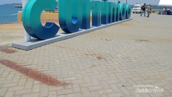 Sejuk Kepulauan Tropis dari Kapal Pesiar