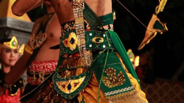 Sendratari Brubuh Alengka, Tidak Kalah Seru dari Ramayana