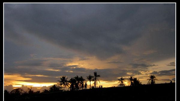 Senja di Balik Lahar Dingin Gunung Merapi
