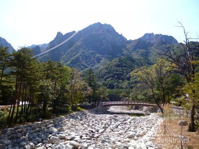 Seoraksan National Park, Pemandangan Alam Cantik di Korsel