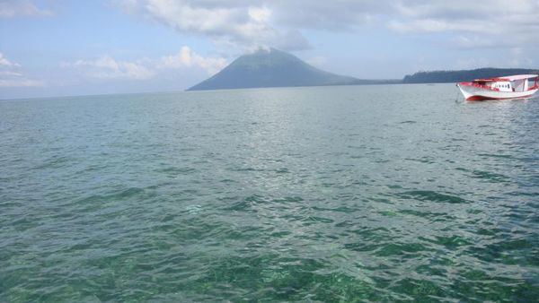 Siladen dan Manado Tua, Dua Pulau Cantik di Sulut