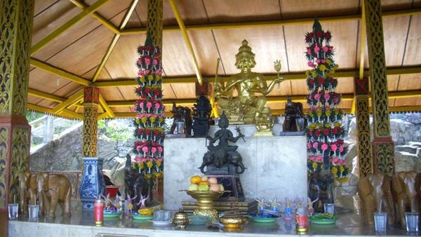 Sisi Lain Pelabuhan Ratu