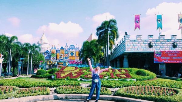 Spot Foto Asyik di Dream World Bangkok