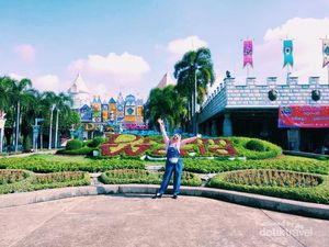 Spot Foto Asyik di Dream World Bangkok