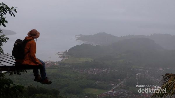 Spot Romantis Melihat Sunrise di Lampung
