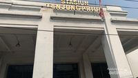 Stasiun Tanjung Priuk yang Terjaga Keasliannya
