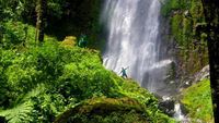 Subang Nggak Cuma Ciater, Ada Curug Cibareubeuy!