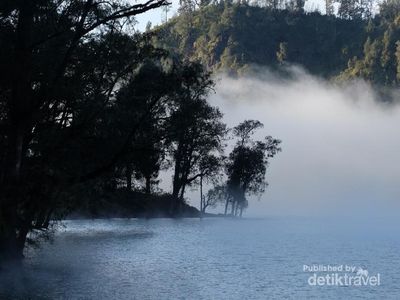 Sudah Lihat Kampung Warna-warni Pendaki di Ranu Kumbolo?