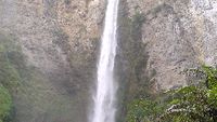 Sumatera Utara Punya Air Terjun Berbentuk Pisau