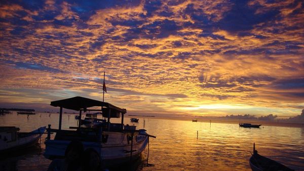 Surganya Pantai Indah, Ya Karimunjawa!