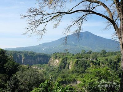 Taman Panorama Bukittinggi, Cantiknya Nyata!