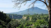 Tempat Paling Asyik Menikmati Bukittinggi