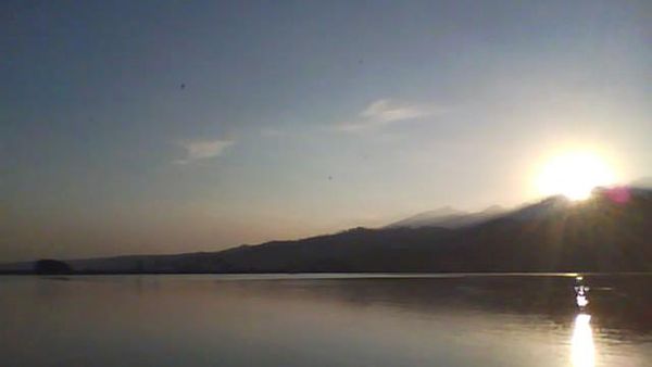 Terbitnya Matahari di Bulan Juni