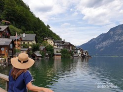 Terpesona Pemandangan Surga Desa Hallstatt