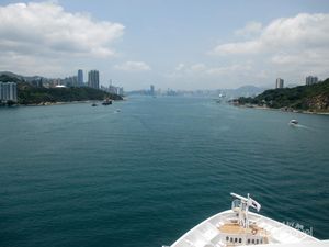 Terpesona Selat Victoria di Hong Kong