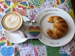 The Note Coffee, Kedai Kopi Unik di Vietnam