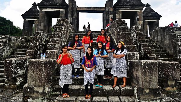 Traveling ke Yogya, Asyiknya Bersama Teman-teman