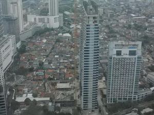 Wajah Kelabu Jakarta dari Ketinggian