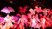 Waria Penari Kabaret di Bangkok, Secantik Perempuan Asli
