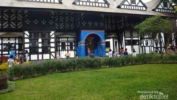 Wisata Foto Ala Eropa di Lembang