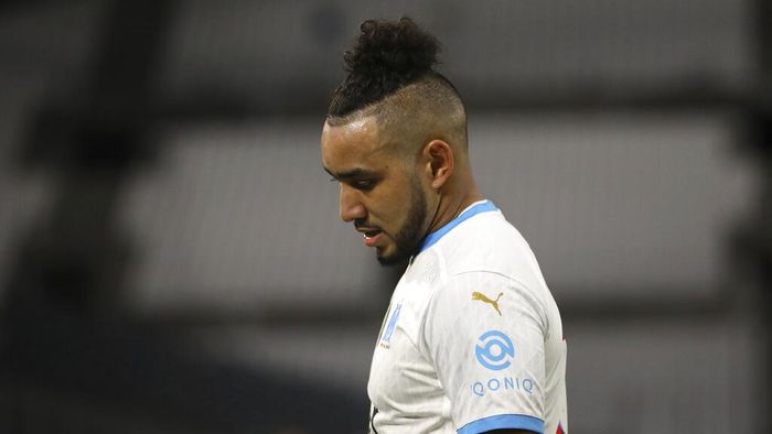 Dimitri Payet Marseilles Dimitri Payet gestures during the French League One soccer match between Olympique de Marseille and Paris Saint-Germain at the Velodrome stadium in Marseille, southern France, Sunday, Feb. 7, 2021. (AP Photo/Daniel Cole)