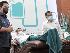 Plasma BUMN untuk Indonesia Diluncurkan, Direksi BNI Ikutan Donor
