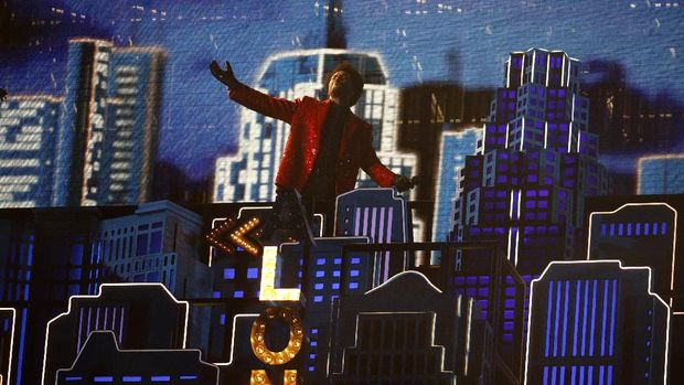 NFL Football - Super Bowl LV Halftime Show - Tampa Bay Buccaneers v Kansas City Chiefs - Raymond James Stadium, Tampa, Florida, U.S. - February 7, 2021 The Weeknd performs during the halftime show REUTERS/Eve Edelheit