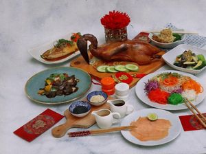 Rayakan Imlek dengan Lezatnya Hidangan di HARRIS Suites Puri Mansion