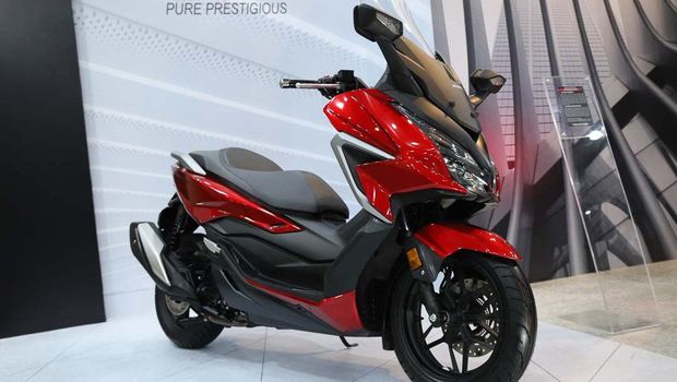 Astra Honda Motor meluncurkan Honad Forza 250 model terbaru