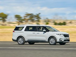 Intip Spesifikasi KIA Carnival, Big MPV yang Mau Masuk Pasar Indonesia