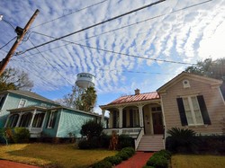 Kota-Kota Ini Bayar Ratusan Juta Buat Orang yang Mau Tinggal di Sana