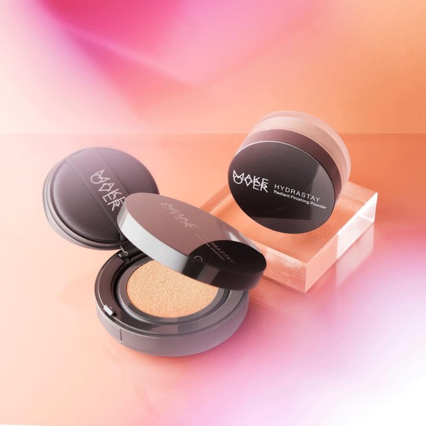 Make Over Hydrastay Powder/Sumber:instagram.com/makeoverid