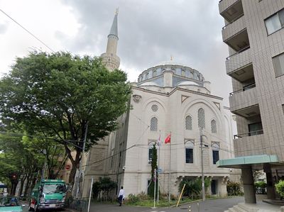 Masjid Terbesar di Jepang, Tempat Syahrini Menikah