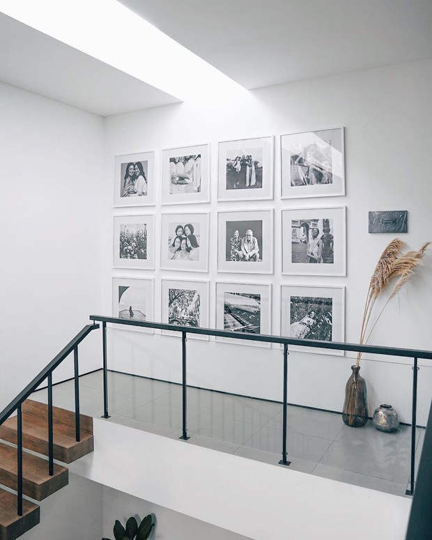 n Rumah Minimalist Serba Putih ala Twins Rahajeng