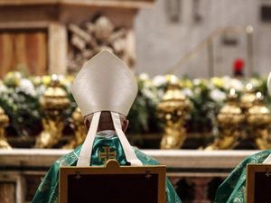 Pertama Kali, Paus Tunjuk Perempuan Jadi Anggota Sinode Para Uskup Pertama Kali, Paus Tunjuk Perempuan Jadi Anggota Sinode Para Uskup