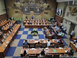 Cak Imin Tetapkan Pergantian Pimpinan Komisi IX DPR