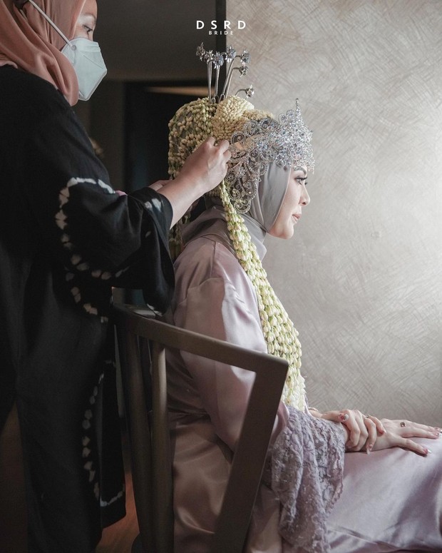 Pernikahan Kesha Ratuliu