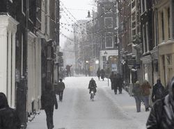 Nyaris Sepekan Dilanda Salju, Transportasi Belanda Kacau