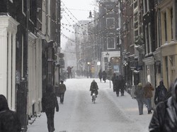 Nyaris Sepekan Dilanda Salju, Transportasi Belanda Kacau