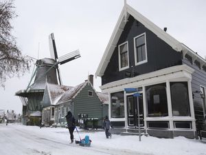 Minat Kuliah di Belanda? Segera Daftar Beasiswa Holland Scholarship Ini Minat Kuliah di Belanda? Segera Daftar Beasiswa Holland Scholarship Ini