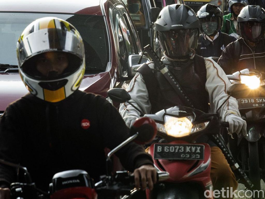 Cara Memilih Helm yang Tepat, Cek di Sini Biar Gak Tersesat Cara Memilih Helm yang Tepat, Cek di Sini Biar Gak Tersesat
