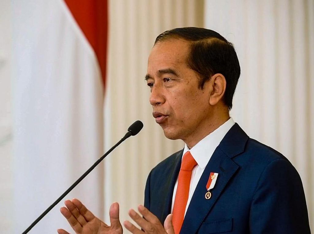 Laporan Gratifikasi Jokowi: Dulu Gitar Metallica Kini Oleh-oleh Raja Saudi