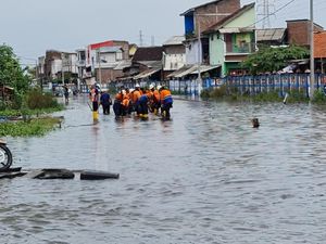 Semarang Banjir, Rel Kereta yang Terendam Ditinggikan