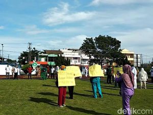 Insentif Sejak November Beku, Nakes Bengkulu Demo Gubernur Rohidin