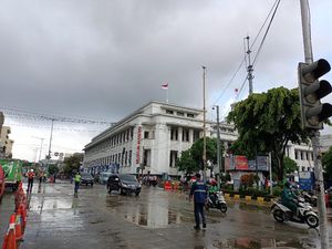 Viral Ojol Terobos Kawasan LEZ Kota Tua, Begini Penjelasan Polisi Viral Ojol Terobos Kawasan LEZ Kota Tua, Begini Penjelasan Polisi