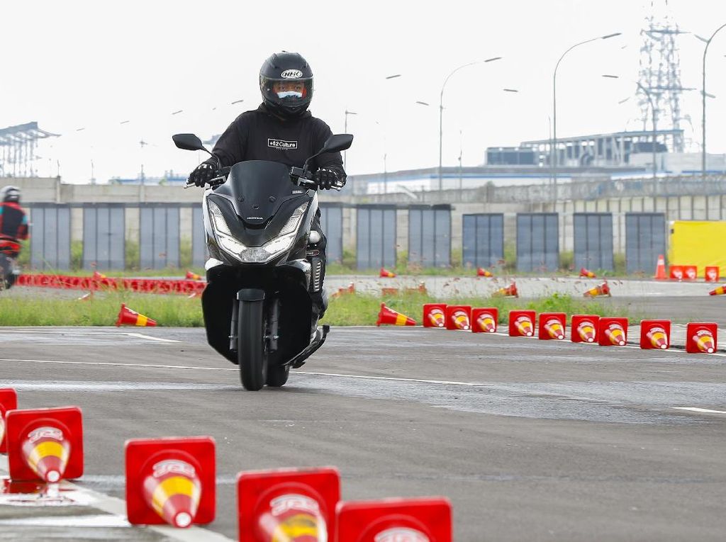 Selisih Jutaan Rupiah, Ini Beda Motor CBS dan ABS Selisih Jutaan Rupiah, Ini Beda Motor CBS dan ABS