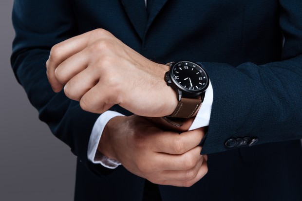 Foto:Jam Tangan/Freepik.com 7 Kado untuk Pria di Hari Valentine