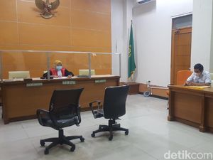 Pengacara Hormati Putusan Hakim soal Gugatan Keluarga Laskar FPI Pengacara Hormati Putusan Hakim soal Gugatan Keluarga Laskar FPI